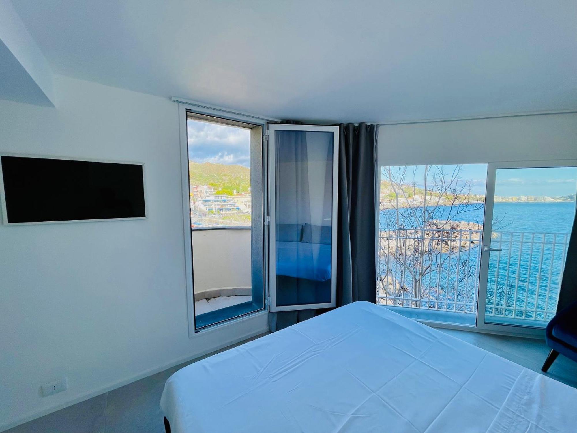 La Finestra Sul Mare Villa Aci Castello Ngoại thất bức ảnh